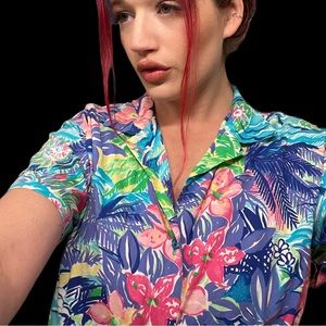 80s Hawaiian print collared crop top! 🌸🌺💐